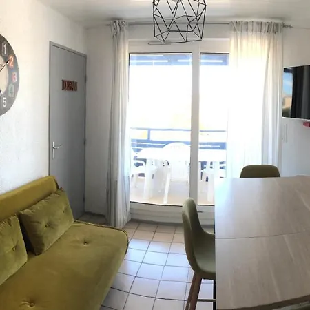 Climatise Avec Piscine & Bleu Marine Апартаменты Лакано